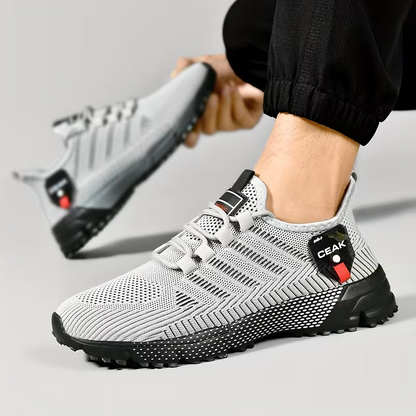 Herren-Trainingsschuhe aus atmungsaktivem Mesh – Leichte Low-Top-Sneaker mit roten Akzenten